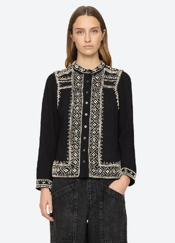 Blouse Mille Emb L/slv Aw24-123 Black Short Sleeve Blouse