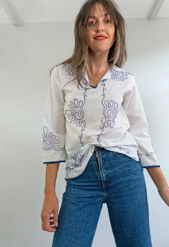 Vintage Embroidered White Greek Chiapas Blouse Soft Pastel Blouse
