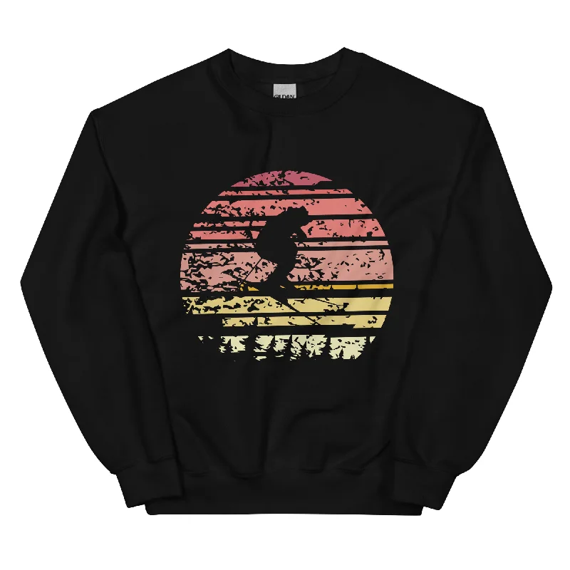 Ski Vintage - (S.K) - Sweatshirt (Unisex) Hoodie with Slit Hem Functional Movement