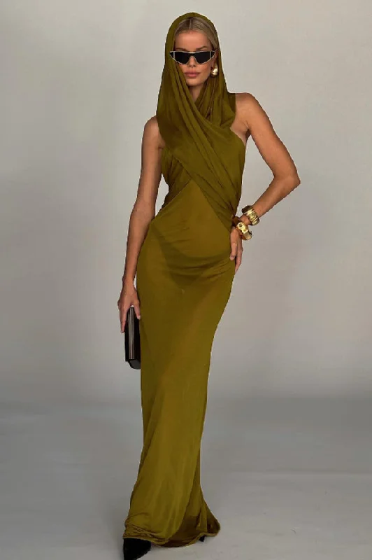 Carleigh Ruche Maxi Dress With Headscarf Fashionable Printed Maxi Dress