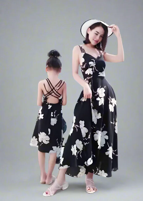 Matching Mommy & Me Floral Strappy Back Maxi Dresses  Summer Beach Outfit Trendy Ruffled Maxi Dress