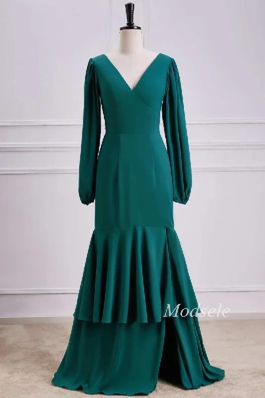 Emerald V-Neck Ruffle Maxi Dress with Long Sleeves Chic Button-Up Maxi Dress