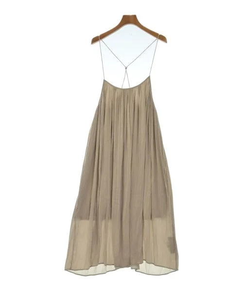 Simplicite Dresses