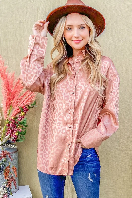 And The Why Satin Leopard Button Up Curved Hem Shirt Iron Safe Non-Iron Wrinkle Free And The Why Satin Leopard Button Up Curved Hem Shirt Iron Safe Non-Iron Wrinkle Free