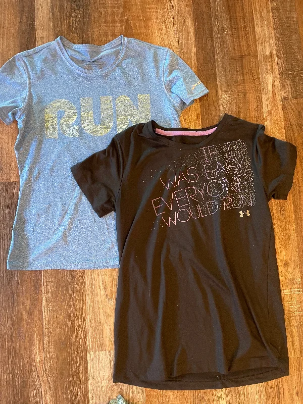 Brooks Blue & Under Armour Black Short Sleeve Shirts womens size small Seamless Knitted Crochet Brooks Blue & Under Armour Black Short Sleeve Shirts womens size small Seamless Knitted Crochet