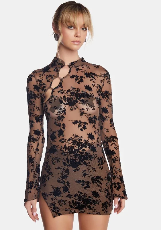 Chocolate Make A Move Mini Dress Stylish Short-Sleeve Mini Dress