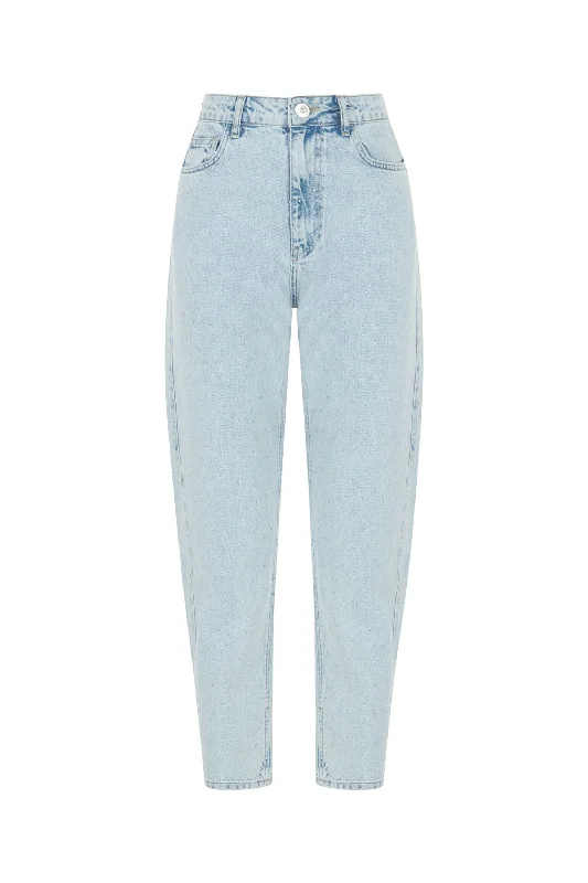 High-Waisted Jeans Fashionable Raw Hemmed Jeans