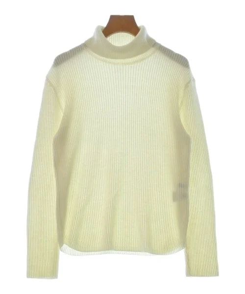 K.T Sweaters Graphic Sweater Embroidered Appliqued