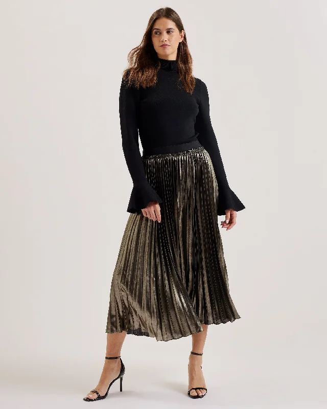 Kese Metallic Pleated Midi Skirt Gold ruffled skirt detail