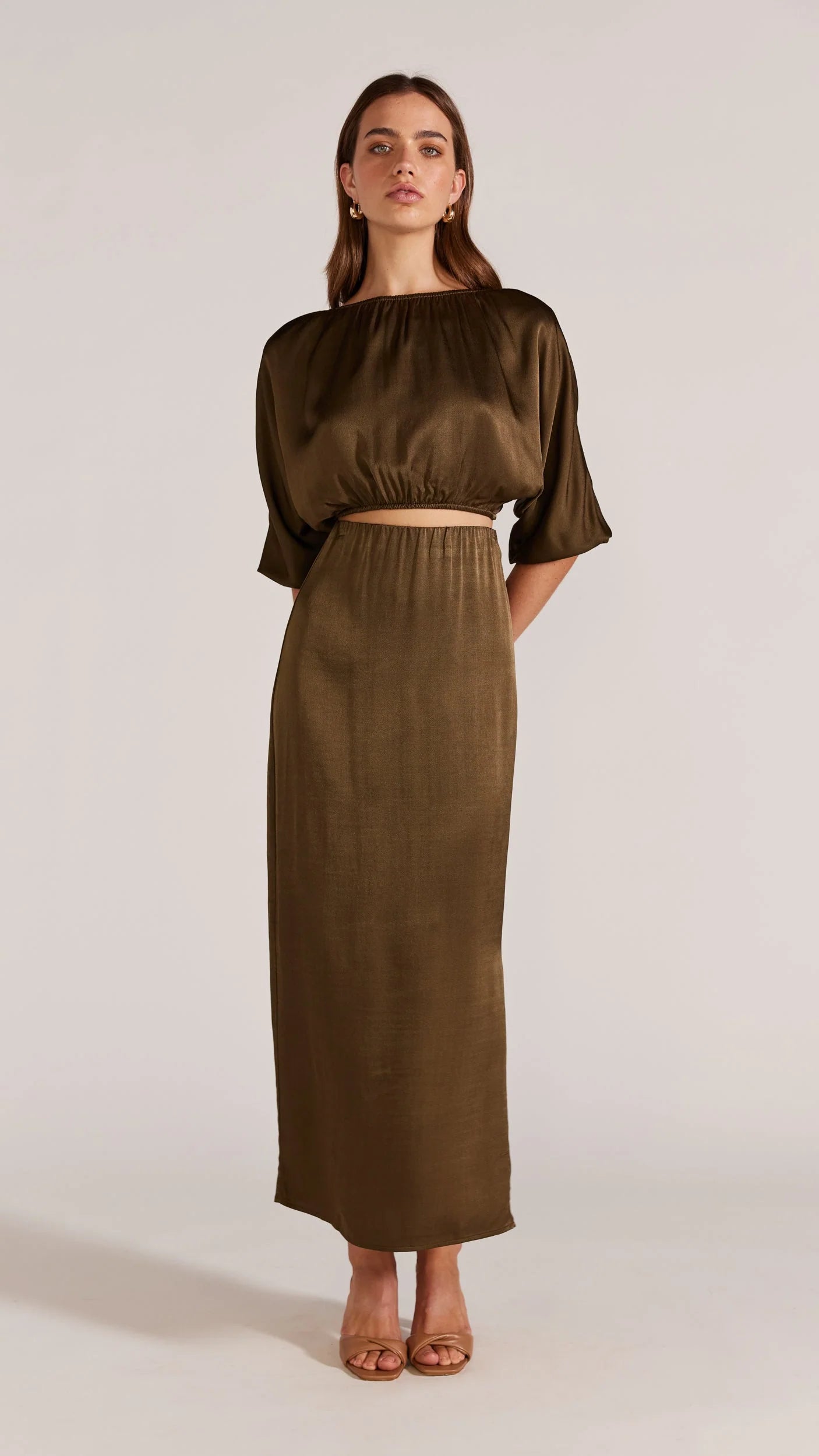 Staple the Label Koa Midi Skirt in Khaki cashmere skirt soft